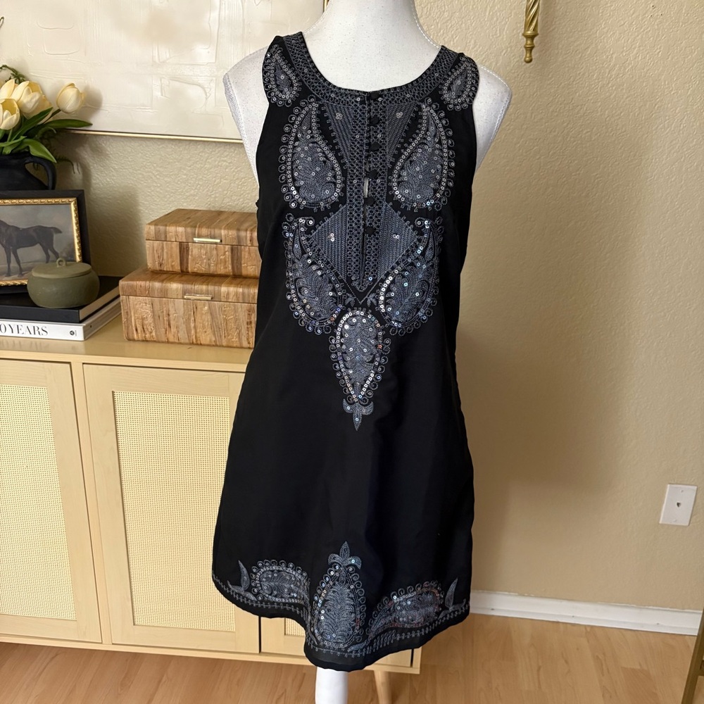 FREE PEOPLE Embroidered Black Lined Sheath‎ Mini Dress Size 4